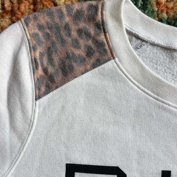 PINK Victoria's Secret White Crew Neck Sweater - Picture 2 of 6